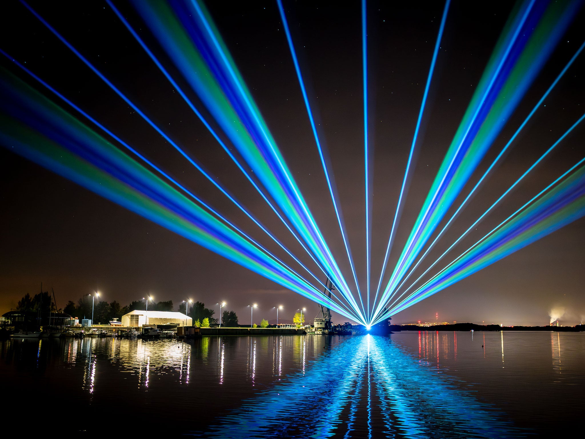 Kvant Lasers - Epic 100 watt laser show projector_13